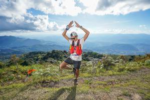 BIB: 3219
                            <button type="button" onclick="openModal(19007369)" class="btn btn-primary btn-sm float-right btn-popup" data-toggle="modal" data-target=".modal-high-quality">
                        <i class="fas fa-shopping-cart"></i> Add to Cart
                    </button>
                                            <button type="button" onclick="isThisMe(19007369, true)" class="btn btn-success btn-sm float-right btn-popup btn-isme hidden" data-toggle="tooltip" data-placement="bottom" title="นี่คือรูปของคุณใช่ไหม คลิกที่นี่เพื่อเอาเข้าอัลบั้ม">
                        <i class="fas fa-plus"></i> Add to album
                    </button>
                    <button type="button" onclick="isThisMe(19007369, false)" class="btn btn-warning btn-sm float-right btn-popup btn-isnotme hidden">
                        <i class="fas fa-ban"></i> Remove from album
                    </button>